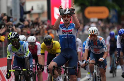 Pogačar skoraj presenetil sprinterje, Merlier do najtežje zmage v karieri #video