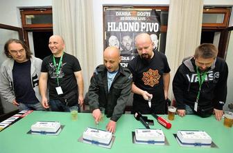 Videospot skupine Hladno pivo za nekoliko zabaven vstop v EU