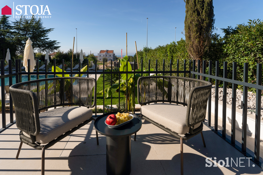 La Residenza Poreč, Stoja Trade