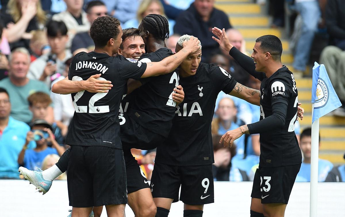 Manchester City Tottenham | Manchester City gosti Tottenham. Prvi polčas je pripadel gostom z 2:0, tako so se veselili Londončani po zadetku Joaa Palhinhe globoko v sodnikovem podaljšku.  | Foto Reuters