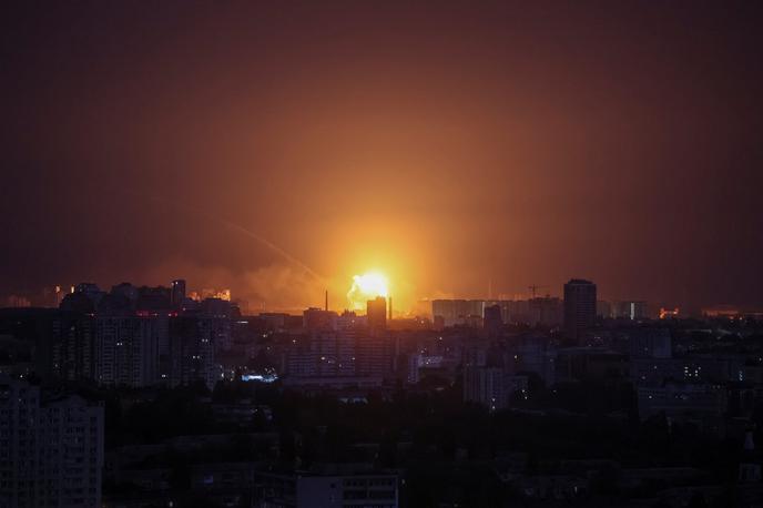 Kijev, eksplozije, napad, rakete | Eksplozija v Kijevu.  | Foto Reuters