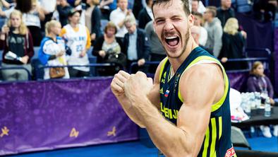 Dragić v svojem elementu, naturalizirani Randolph na koncu postal junak