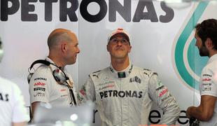 Nevarna vožnja: Mercedes in Schumacher ob 10.000 evrov