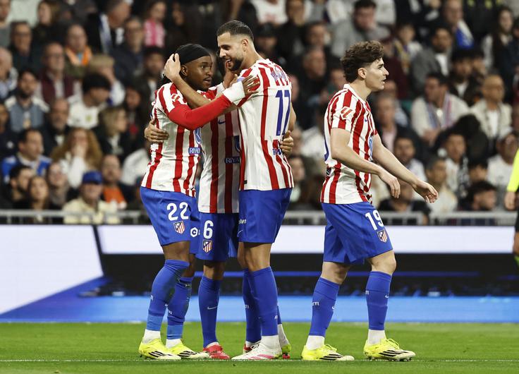  Ademola Lookman je v prvem polčasu Atletico popeljal v vodstvo. | Foto: Reuters