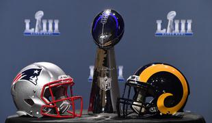 Super Bowl v znamenju medgeneracijskega boja in mejnikov