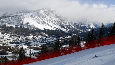 Alpski smučarji na svetovnem prvenstvu brez gledalcev