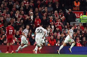 Maguire poskrbel za popoln Šeškov debi na Anfieldu