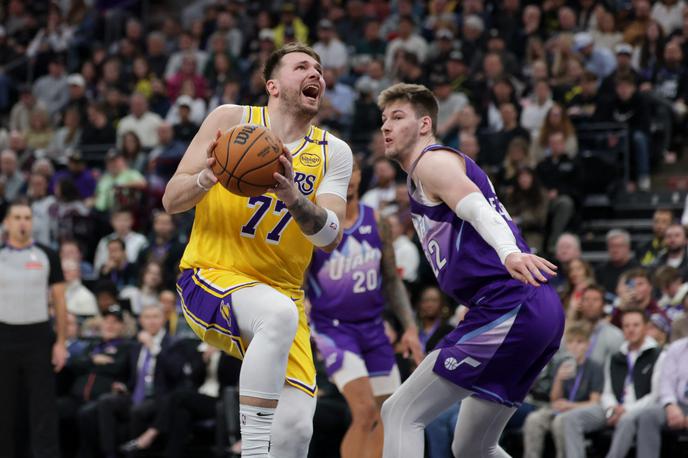 Luka Dončić Los Angeles Lakers | Luka Dončić je z LA Lakers klonil na gostovanju pri Utah Jazz. | Foto Reuters