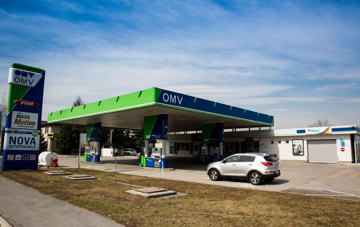 OMV avtopralnica | OMV bo v Sloveniji prodal 120 bencinskih servisov. | Foto Vid Ponikvar