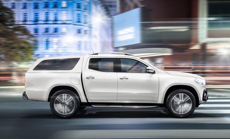 Ena izmed mogočih nadgradenj nakladalnega prostora, kakšrne pri poltovornjakih že dobro poznamo. | Foto: Mercedes-Benz