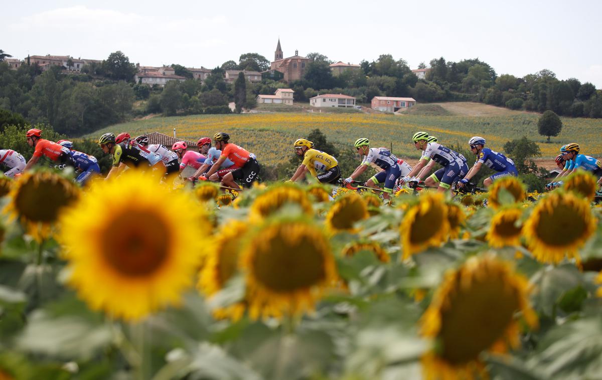 Dirka po Franciji simbolična | Foto Reuters