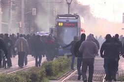 Hudi izgredi ob robu neonacističnih demonstracij v Leipzigu (video)