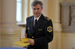 Slovenska policija prejela zlati red za zasluge
