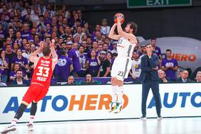 Konec za Real, Efes in Barcelona izsilila peti tekmi