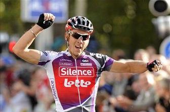 Gilbert se je prebil na tretje mesto