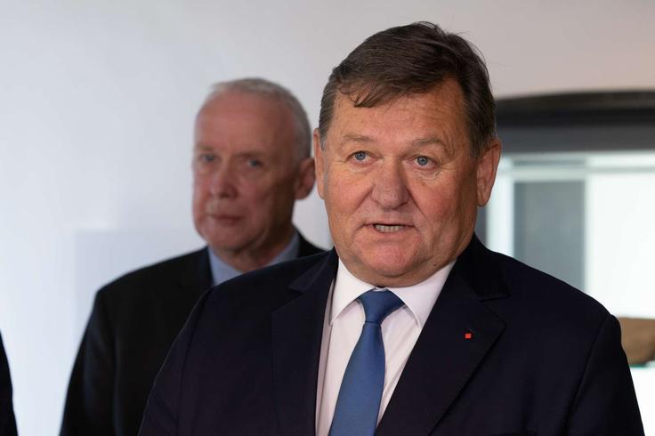 Zbrani so spregovorili tudi o možnostih nadaljnjega čezmejnega sodelovanja med državama ter novega programskega obdobja programov Interreg Slovenija−Avstrija 2021−2027. V tem obdobju bo po besedah Jevška za projekte na voljo 57 milijonov evrov. | Foto: STA/Katja Kodba