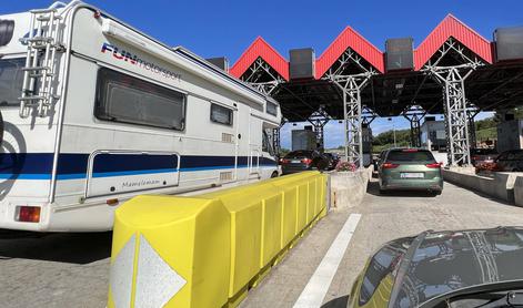 Kmalu nič več ustavljanja pred cestninskimi postajami