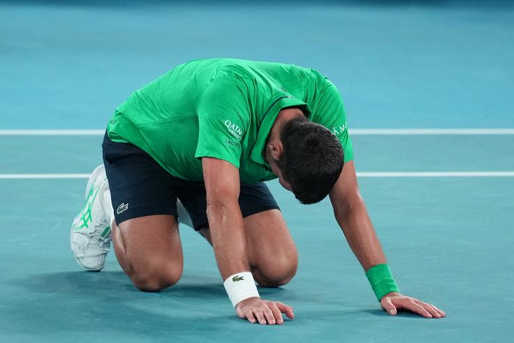 Krutost vrhunskega tenisa pri svojih letih zmeraj bolj čuti tudi Novak Đoković, ki je vedno veljal za enega najbolje pripravljenih igralcev. | Foto: Guliverimage