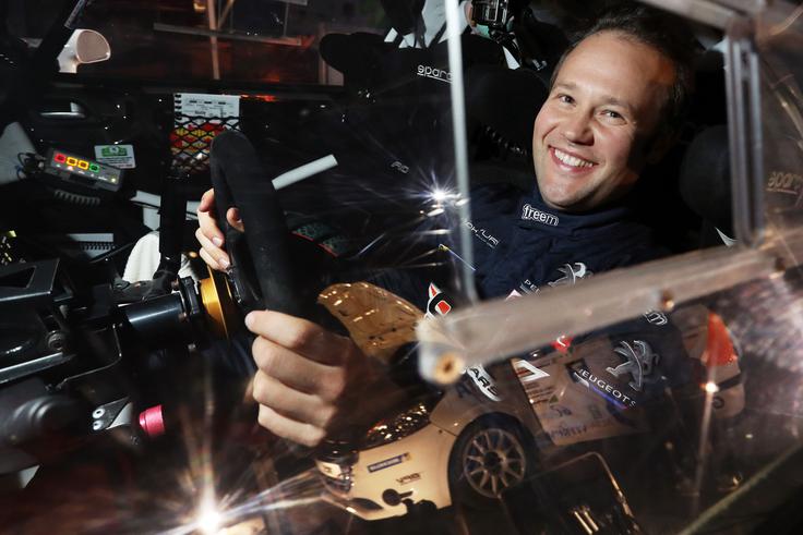 Peugeot prepoznavnost svoje znamke dviguje z državnim prvakom v reliju Rokom Turkom. Ta na relijih vozi atraktivni dirkalnik peugeot 208 R5. | Foto: WRC Croatia