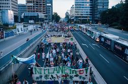 Na sinočnjem protestu v Ljubljani 4000 ljudi, v ospredju okoljski problemi