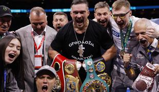 Oleksandr Usik na Wembleyju združil vse štiri šampionske pasove