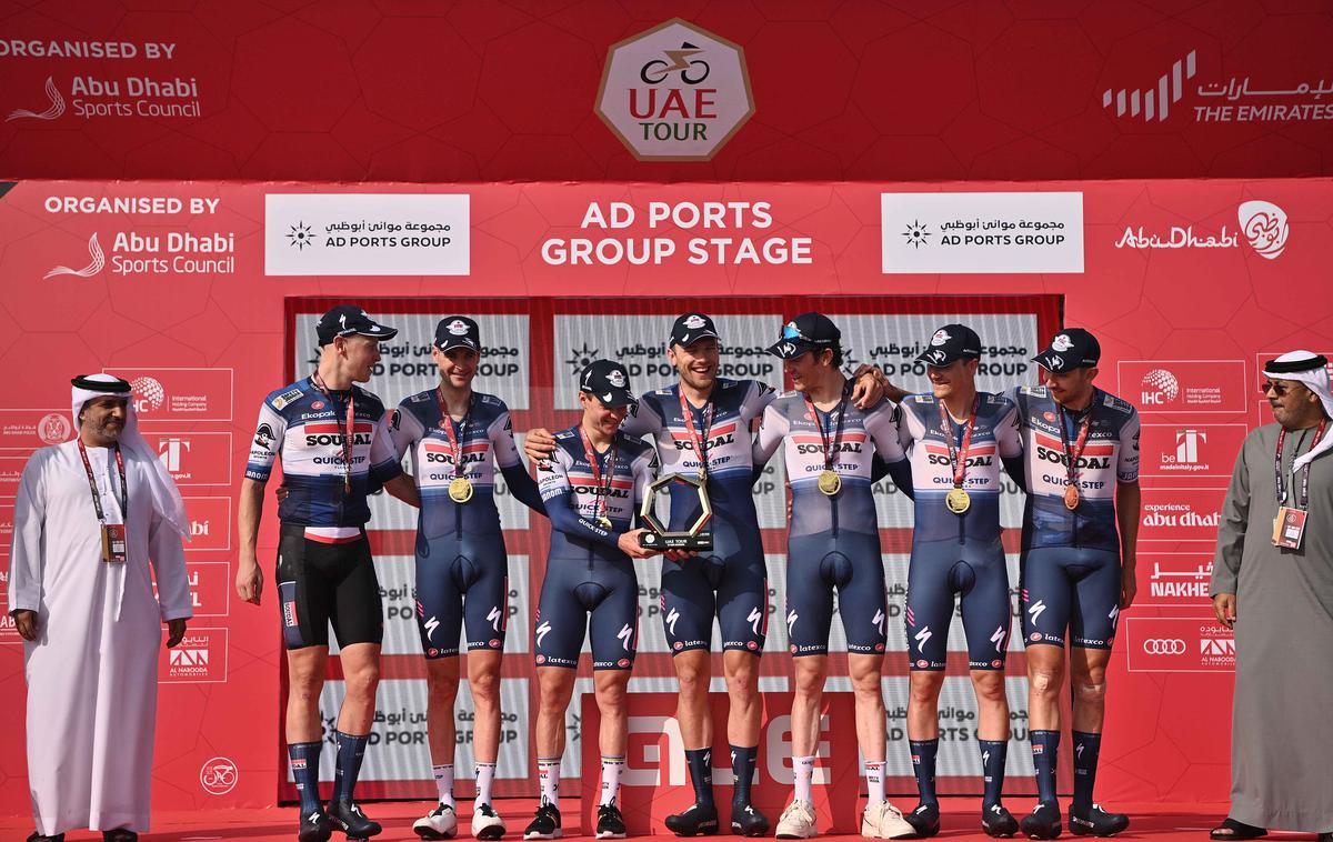 Soudal-Quick Step Dirka po Združenih arabskih emiratih 2023 | Ekipa Soudal-Quick Step je zmagovalka druge etape kolesarske dirke po Združenih arabskih emiratih. | Foto Sprint Cycling Agency