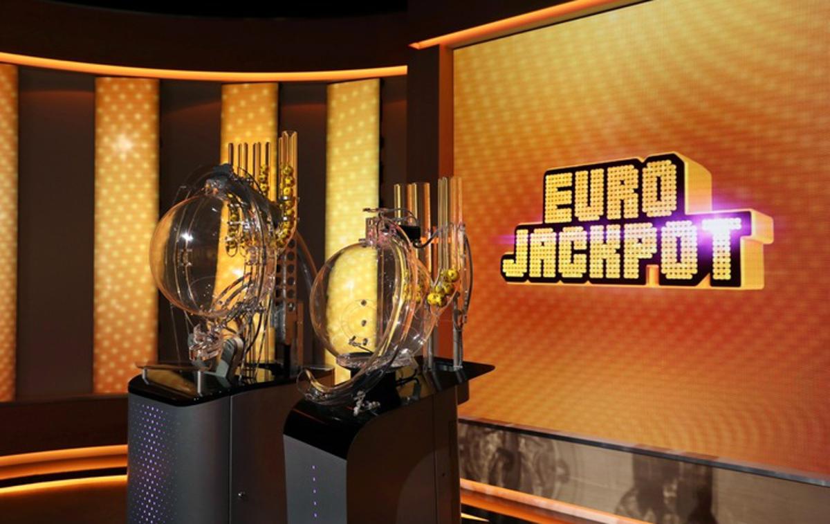 eurojackpot bobni, studio | Foto Loterija Slovenije