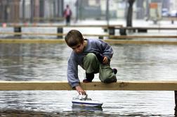 Poplave bodo do sredine stoletja ogrožale 300 milijonov ljudi