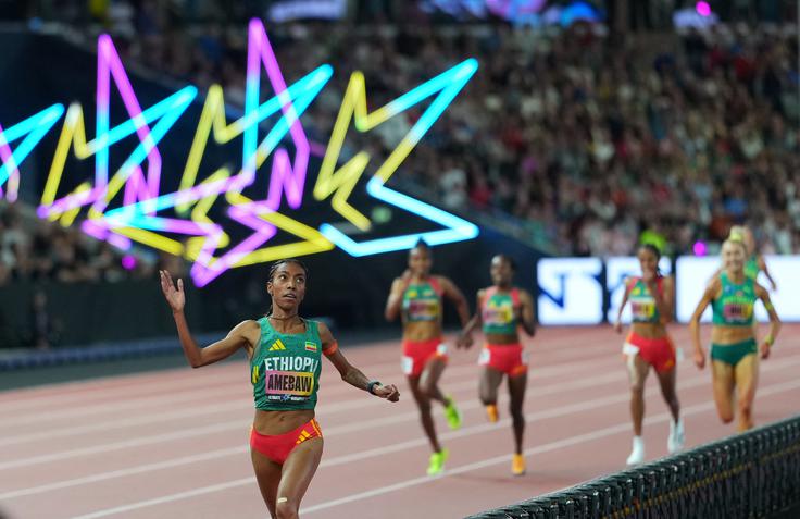 Likina Amebaw je super svetovna prvakinja v teku na 5.000 metrov. | Foto: Reuters