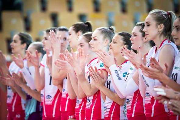 Mariborčanke boljše tudi od Ankarančank, Kamničanke zmagale v Radovljici