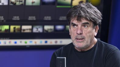 Arne Hodalič o knjigi Moje svetlobe, svetu brez poguma in umetni inteligenci brez duše #Spotkast