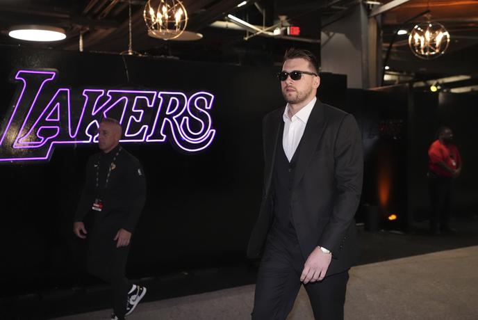 Padel je nov rekord, Real Luki Dončiću polepšal že tako lepe dneve