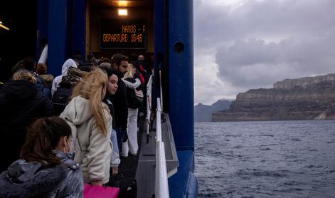 Tega so se bali: Santorini stresel močnejši potres #video