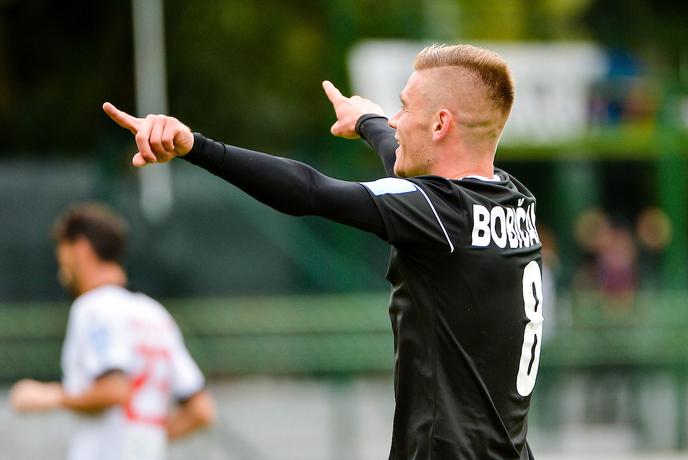 Slovenski prvaki po senzacijo v Francijo tudi z Bobičancem