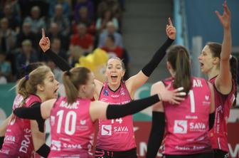 Favoritinje brez težav v četrtfinale