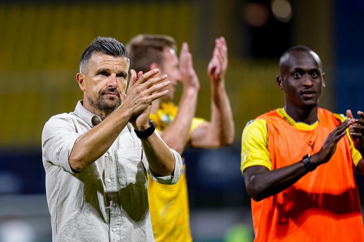  Zoran Zeljković je v trenerski karieri že osvojil pokalno lovoriko s Koprom. | Foto: Aleš Fevžer