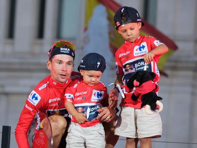 Danes zvečer bo znano, kaj Rogliča čaka na Dirki po Španiji, kjer bi lahko postal rekorder