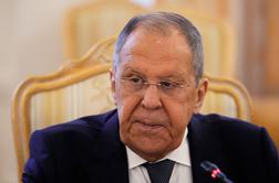 Lavrov: To je za Moskvo popolnoma nesprejemljivo