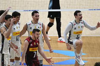 Italijani navdušili na SP presenečenj, Belgijci gladko prek Fincev