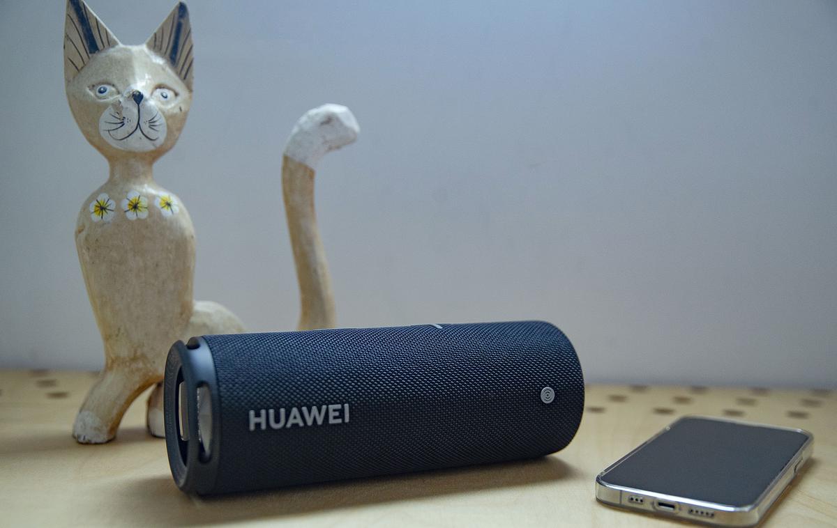 HUAWEI Sound Joy | Prenosni zvočnik Huawei Sound Joy sopodpisuje francosko podjetje za tehnologije zvoka Devialet. | Foto Ana Kovač