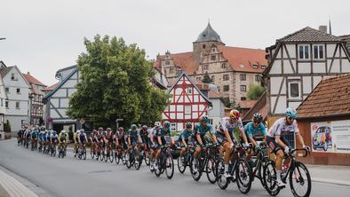 Dirka po Nemčiji prinaša pet napetih kolesarskih etap