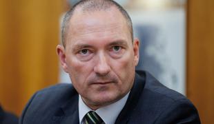 Podgoršek, KGZS: Zakon uničuje slovenskega kmeta. Protestirali bomo! #video