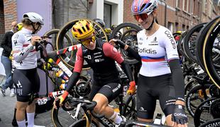 Poljakinja v slovenskem dresu: Kolesarstvo je preveč intenziven šport, da bi s tako diagnozo lahko nadaljevala