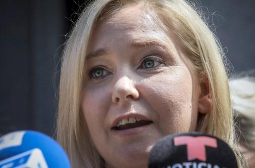 Virginia Giuffre, ki je Epsteina obtoževala spolnih zlorab, naredila samomor
