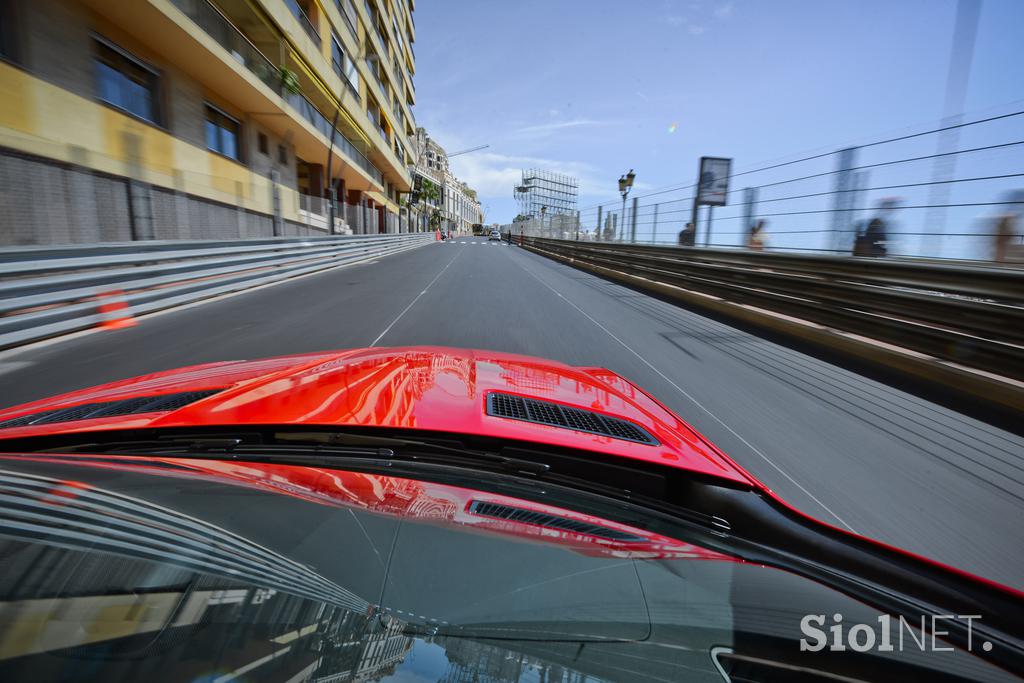 Mercedes SLC - prva vožnja prenovljenega roadsterja