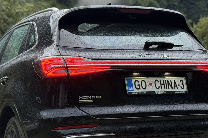 Hongqi | Foto Gregor Pavšič