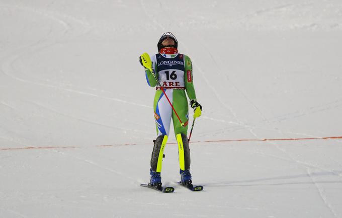Razočarana Maruša Ferk po veliki napaki na slalomskem delu kombinacije. | Foto: Reuters