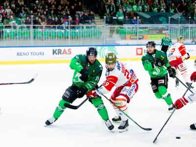 Olimpija gosti vodilne in nekdanjega trenerja