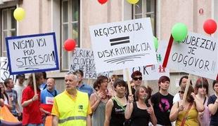 DZ končal drugo branje družinskega zakonika