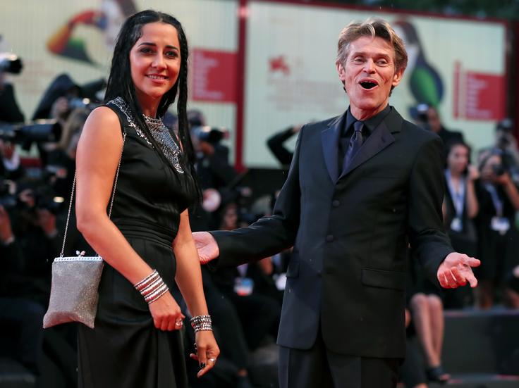 Willem Dafoe je prejel nagrado za najboljšo moško vlogo, in sicer za upodobitev slikarja Vincenta van Gogha. | Foto: 